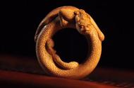 中国竹雕艺术：螭龙指环的千年传承